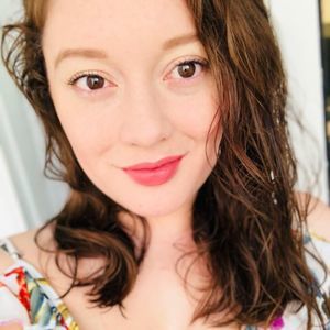 Meet your Posher, Yoly